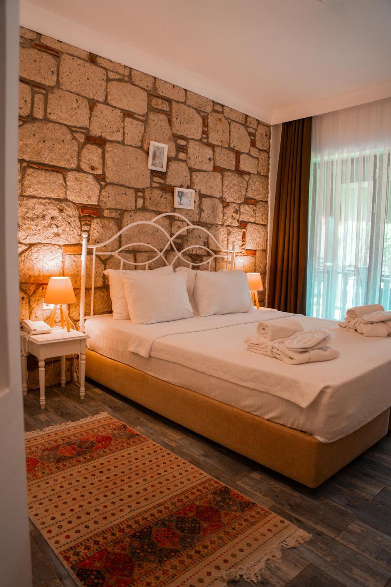 Albeon Luxury Hotel - Алачати Экстерьер фото