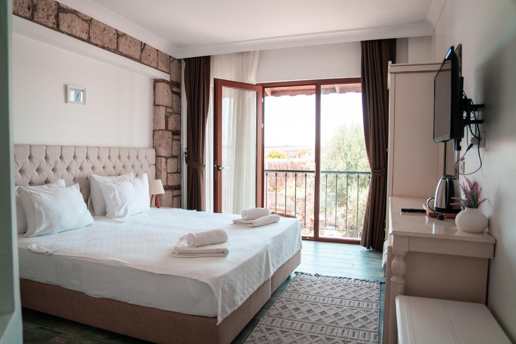 Albeon Luxury Hotel - Алачати Экстерьер фото